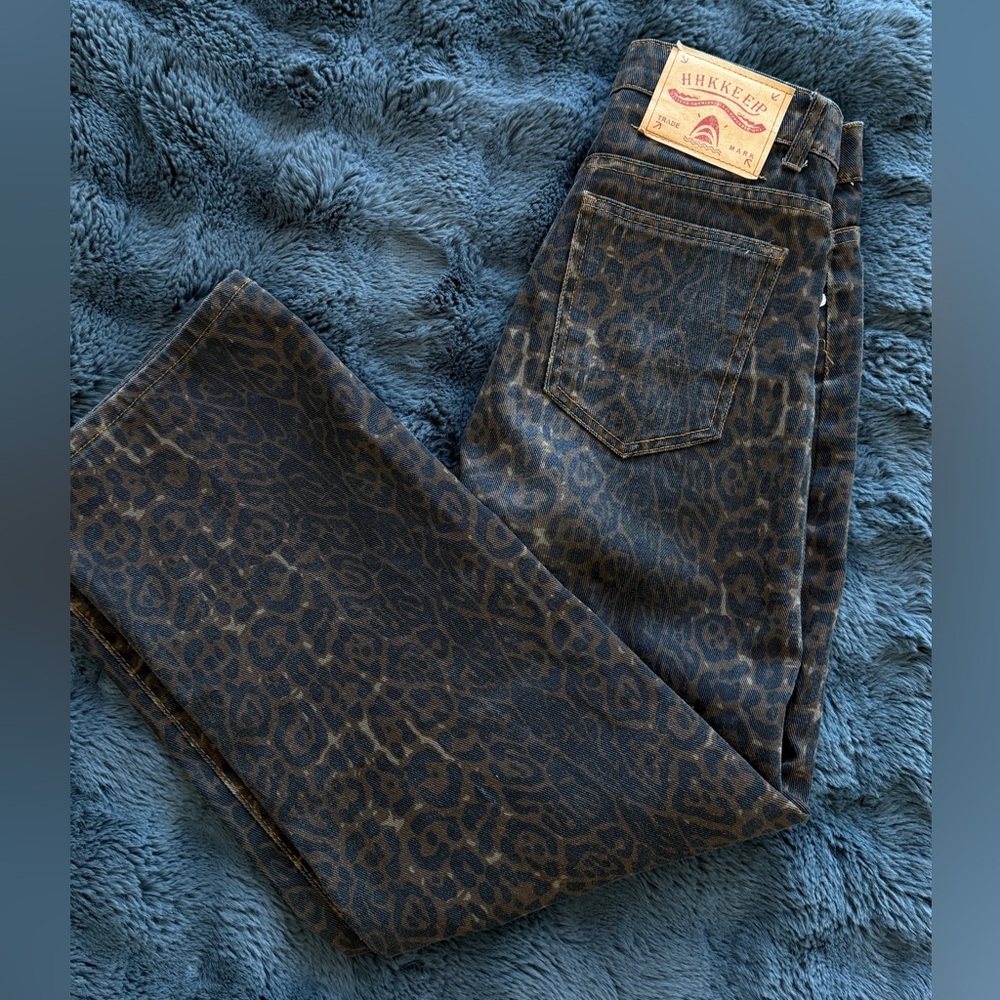 Leopard print jeans